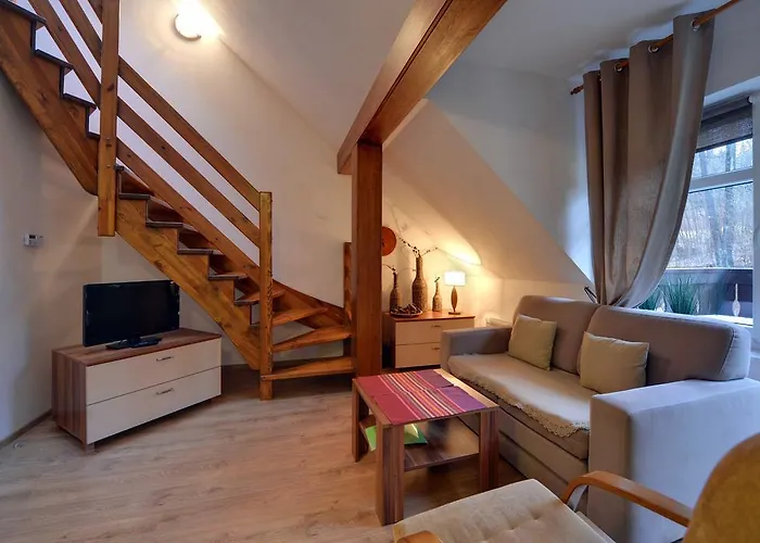 Klimatyczne Sun Seasons 24 W Szklarskiej Porebie By Renters Apartment Schreiberhau