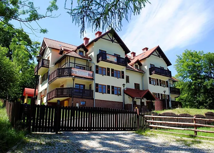 Apartment Klimatyczne Sun Seasons 24 W Szklarskiej Porebie By Renters Schreiberhau